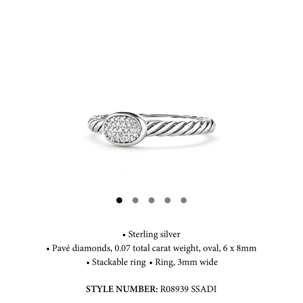 Authentic David Yurman Petite Pave Oval Diamond